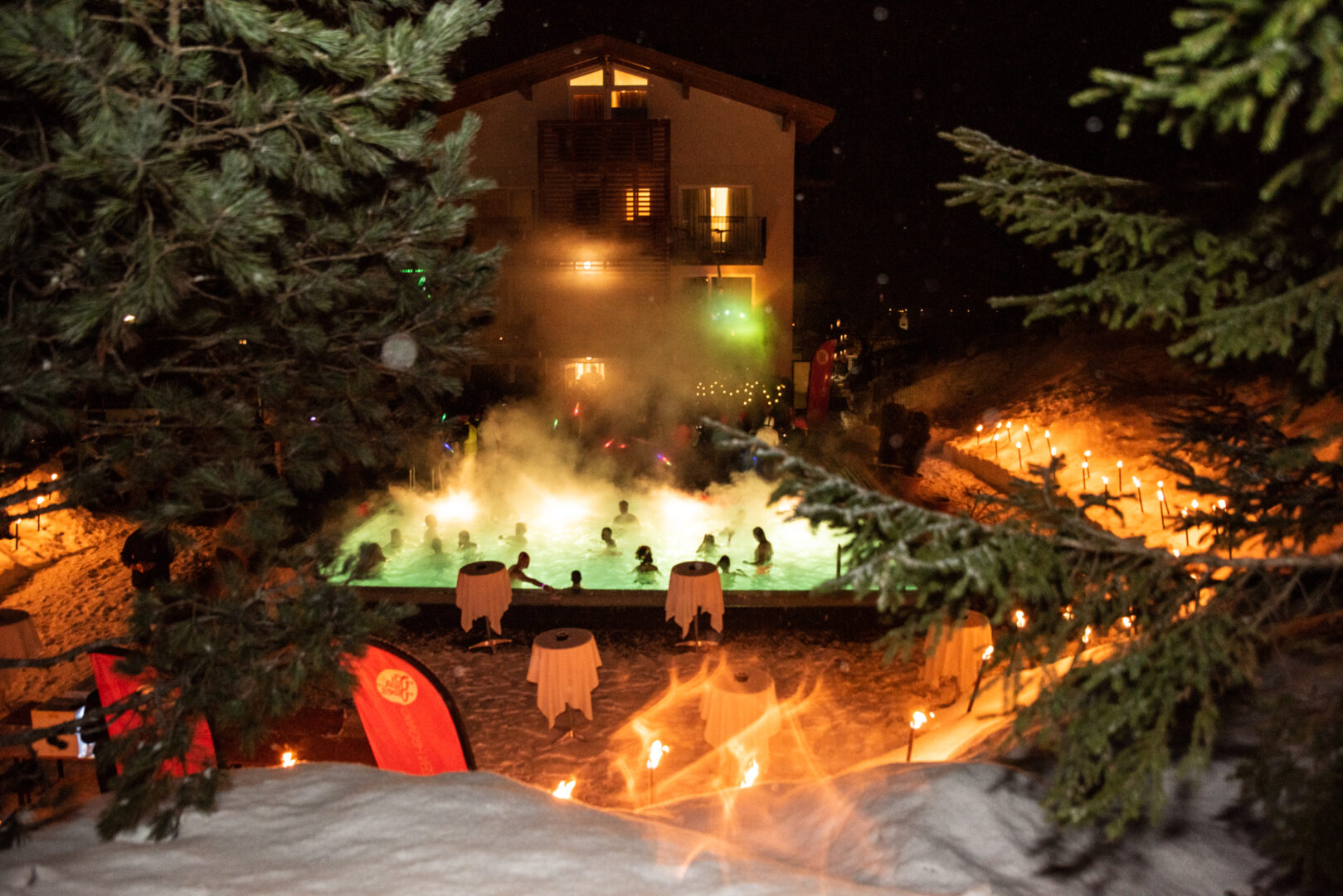 Afbeelding voorOns hotel heeft een heerlijk verwarmd buitenbad.