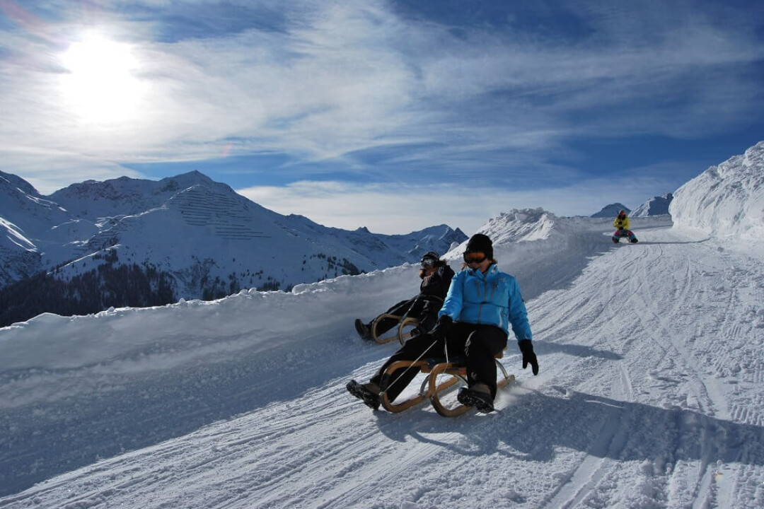 rodelen wintersport singlereis