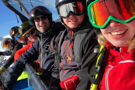 wintersport lift singles