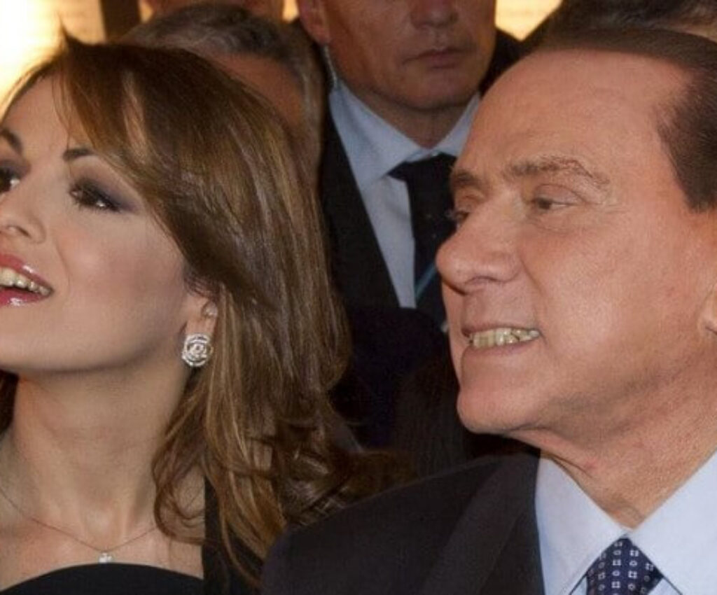 Afbeelding voor In de meeste mannen schuilt een kleine Berlusconi