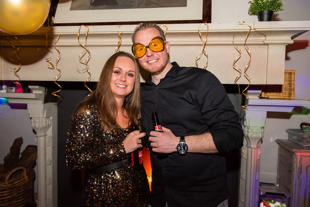 verkleed feestje singles reis