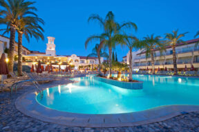 single strandvakantie cyprus