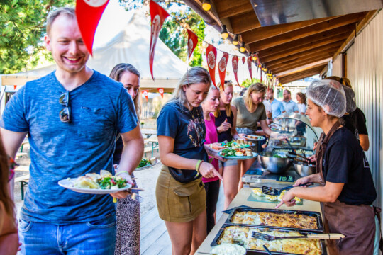 lekker eten single surfvakantie