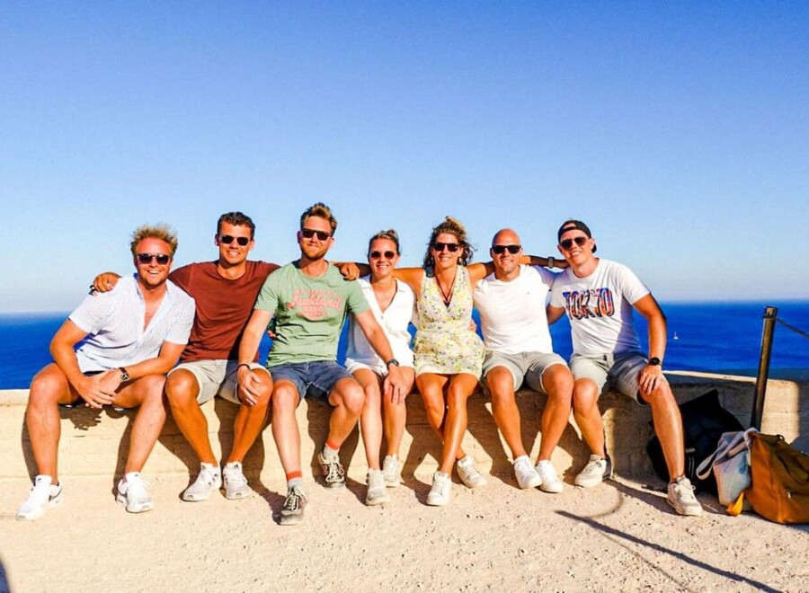 Je gaat gegarandeerd met leuke mensen op vakantie groep singles Rhodos