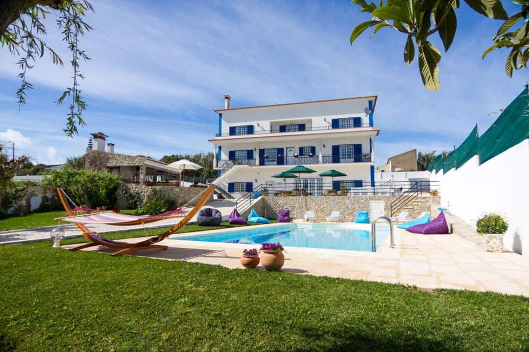 Surf house ericeira tuin