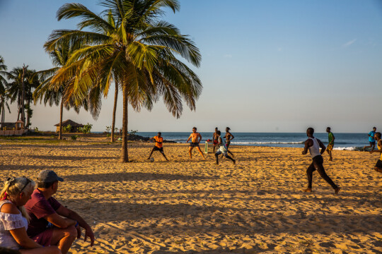 voetbal gambia strand