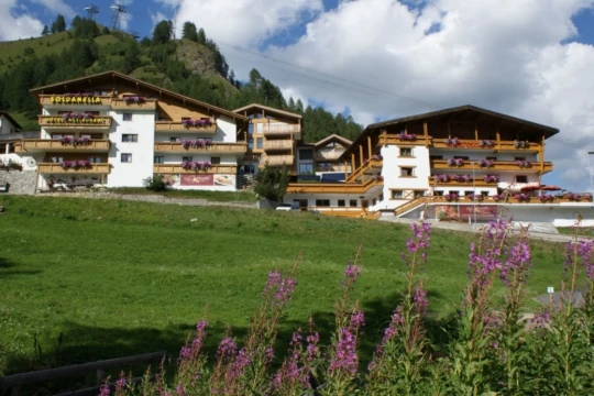 Hotel Soldanella, Saumnaun Singlereis