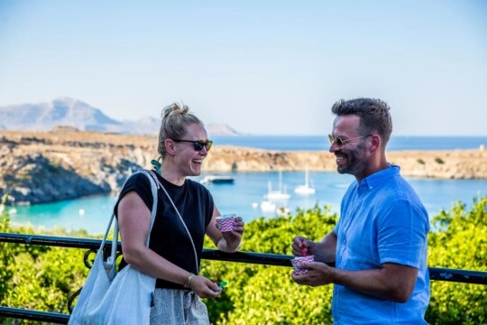 Tijdens onze vakanties ontmoet je gegarandeerd mensen met wie je een leuke klik hebt. Beloofd! singlereis zonvakantie