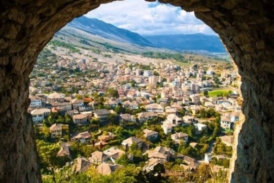 Uitzicht over Gjirokastër