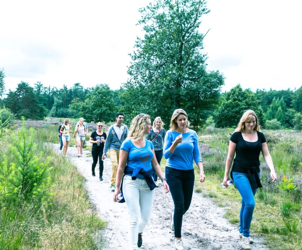 Wandeling met de groep in de natuur