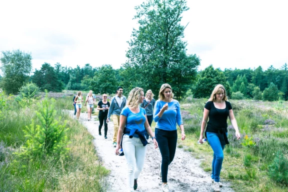 Wandeling met de groep in de natuur
